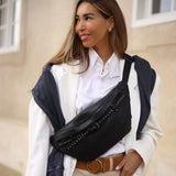 DEPECHE Bumbag med nitter Bumbag 099 Black (Nero)