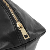 DEPECHE Blød og rummelig læder kosmetik taske Accessories 099 Black