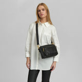 Crossover taske med front lomme / 14132 - Black - DEPECHE