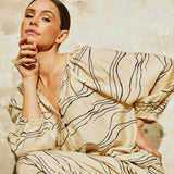 Evy bluse (LS) / 100260 - Cream Graphic - DEPECHE