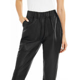 Moderne Carrie RW skindbuks med loose fitting / 50022 - Black - DEPECHE