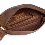 DEPECHE Bumbag i en smørblød læderkvalitet Bumbag 221 Chesterfield