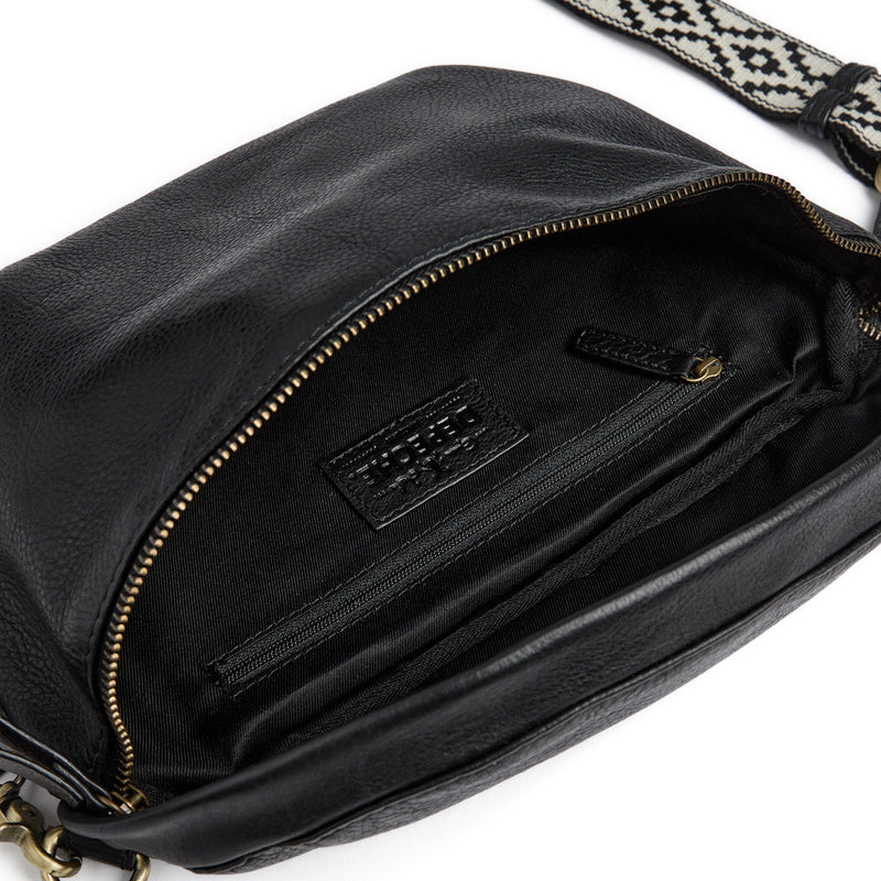 DEPECHE Cool bumbag med tre taskefunktioner Bumbag 099 Black (Nero)