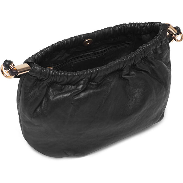 DEPECHE Crossbody skindtaske med fine rynkedetaljer Cross over 099 Black (Nero)