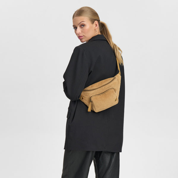 DEPECHE Fløjl bumbag Bumbag 013 Tan