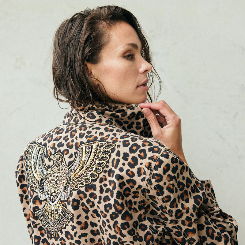 Depeche Clothing Jane jakke dekoreret med et smukt patch Jackets 261 Leopard Printed