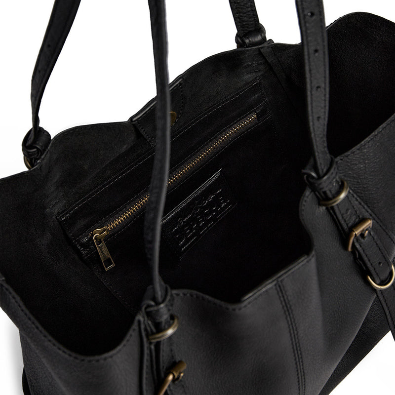 DEPECHE Klassisk skuldertaske med cool detaljer Shoulderbag / Handbag 099 Black (Nero)
