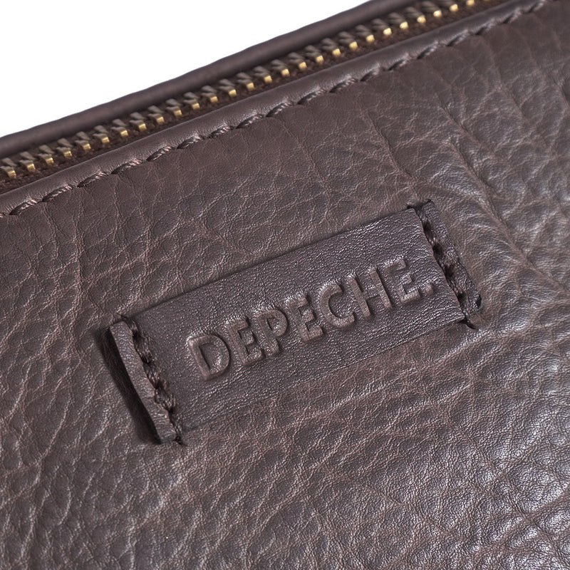 DEPECHE Lille skindtaske med guldfarvede detaljer Small bag / Clutch 161 Dark brown