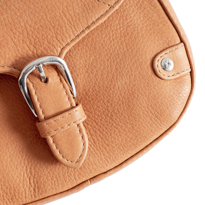 DEPECHE Lille taske i stilfuldt design Small bag / Clutch 014 Cognac
