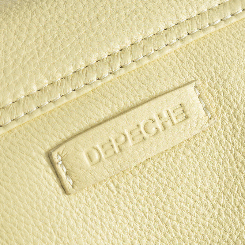 DEPECHE Lille taske i stilfuldt design Small bag / Clutch 060 Yellow