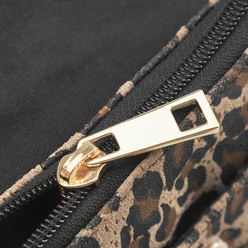 DEPECHE Mobil taske i blødt læder og tidløst design Mobilebag 082 Leopard