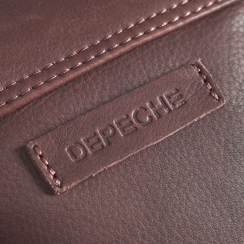 DEPECHE Mobil taske i blødt læder og tidløst design Mobilebag 161 Dark brown