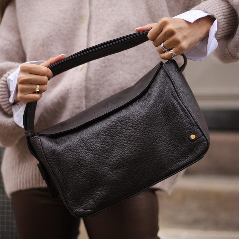 DEPECHE Skuldertaske med leopard foer Shoulderbag / Handbag 161 Dark brown