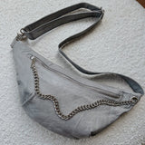 DEPECHE Smuk læder bumbag med kæde detalje Bumbag 021 Grey (Cenere)