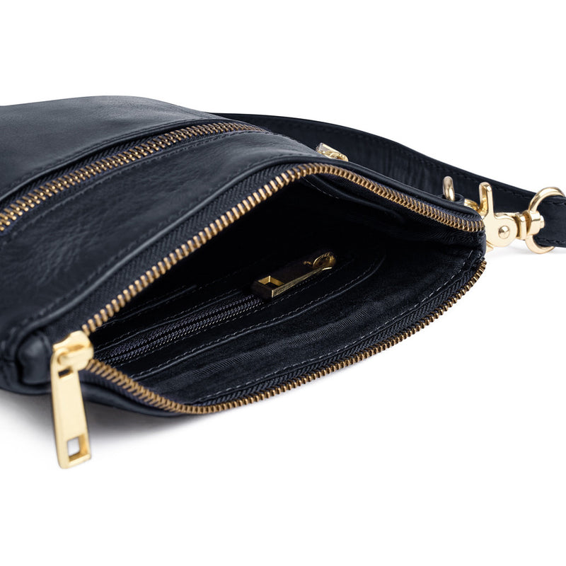 DEPECHE Smuk læder clutch dekoreret med guldfarvede lynlåse Small bag / Clutch 285 Midnight Blue