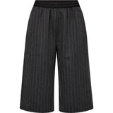 Depeche Clothing Stella bermuda shorts med pinstripes Bermuda 312 Pin Stripe