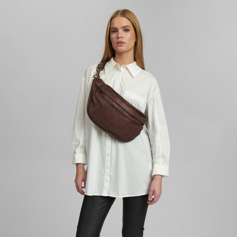 DEPECHE Tidløs bumbag Bumbag 248 Vintage Brown