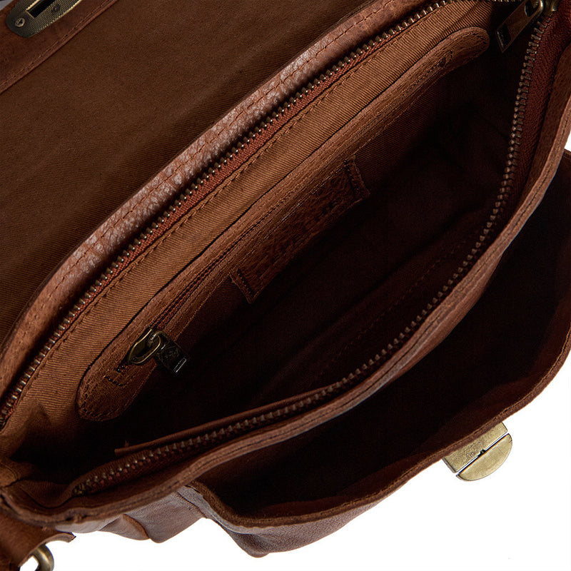 DEPECHE Trendy crossover med nitter Cross over 005 Vintage cognac