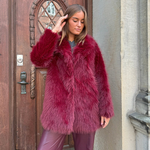 Depeche Clothing Vera faux fur jakke Jackets 279 Burgundy