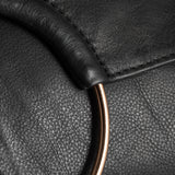 Crossover skindtaske dekoreret med metalring / 15306 - Black - DEPECHE