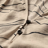 Evy bluse (LS) / 100260 - Cream Graphic - DEPECHE