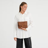 DEPECHE Powerfield crossbody i lammeskind Crossover 221 Chesterfield