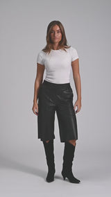 Depeche leather wear Bermuda shorts i skind (HW) Shorts 099 Black (Nero)