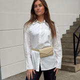 Pung/bæltetaske i blødt læder og tidløst design / 16046 - Vanilla - DEPECHE