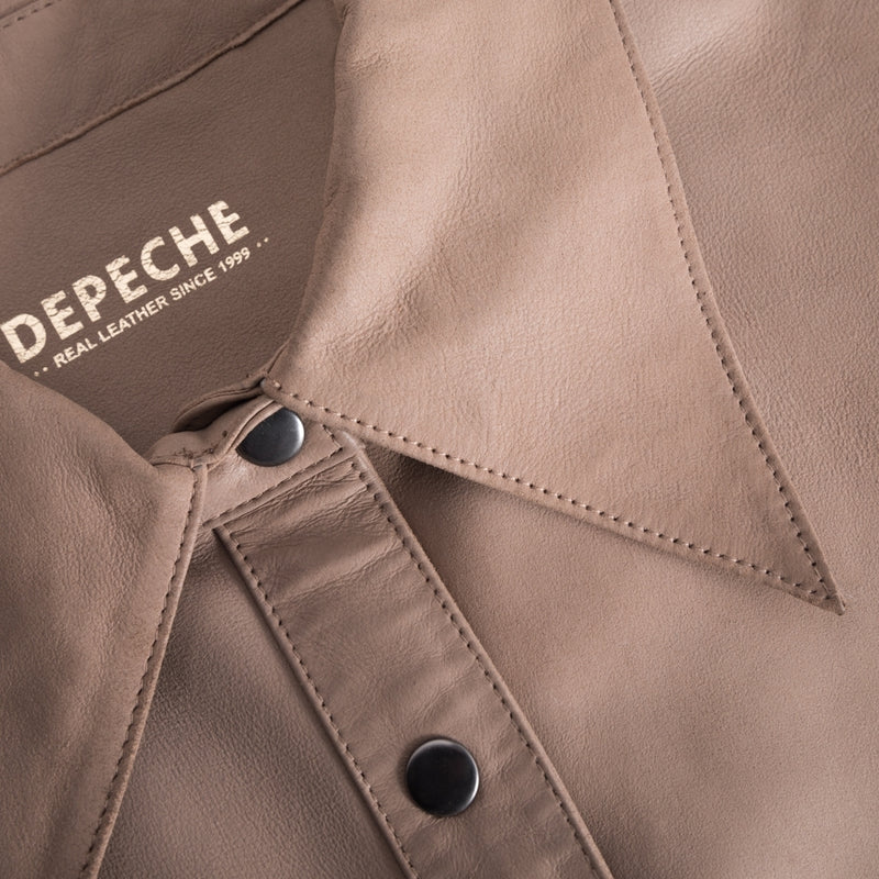 Depeche leather wear Enkel og klassisk skjorte i blødt skind Shirts 004 Creme