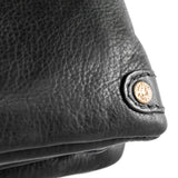 DEPECHE Lille skindtaske med guldfarvede detaljer Small bag / Clutch 099 Black